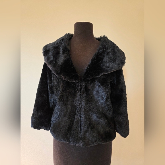 Unk Jackets & Blazers - Ladies Faux Fur Lined Bolero Jacket Black Size S vintage glam whimsigoth